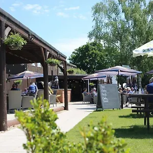The Dolman At Forest Golf Course Apartment Ferndown