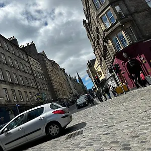 Old House In Of Old Town Edinburgh